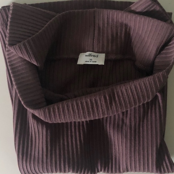 Wilfred Off Shoulder Top - Picture 2 of 2